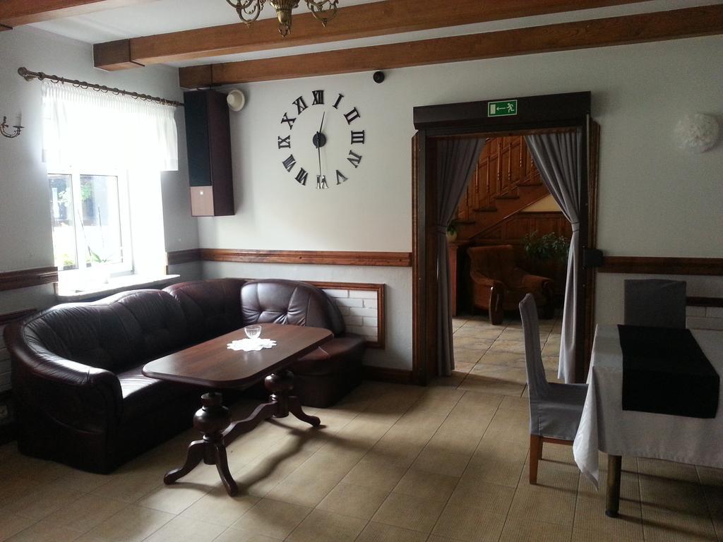 Uroczysko Bed & Breakfast Jastrowie Exterior foto